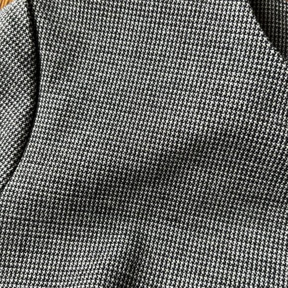 RW Cropped Top in black/white  Size Small - Picture 3 of 5